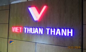 Thi công đèn Led chữ nổi cho khách hàng Việt Thuận Thành